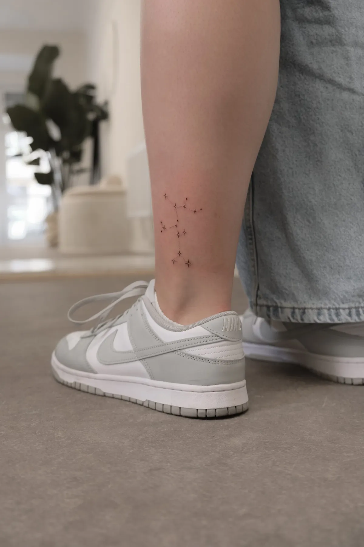 Fine Line, Usee Tattoo