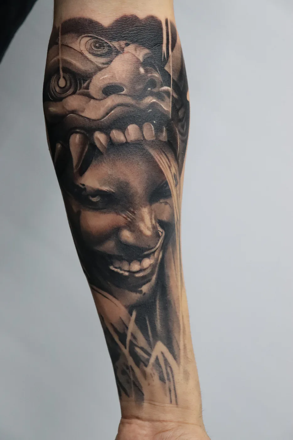 Realistic, Usee Tattoo