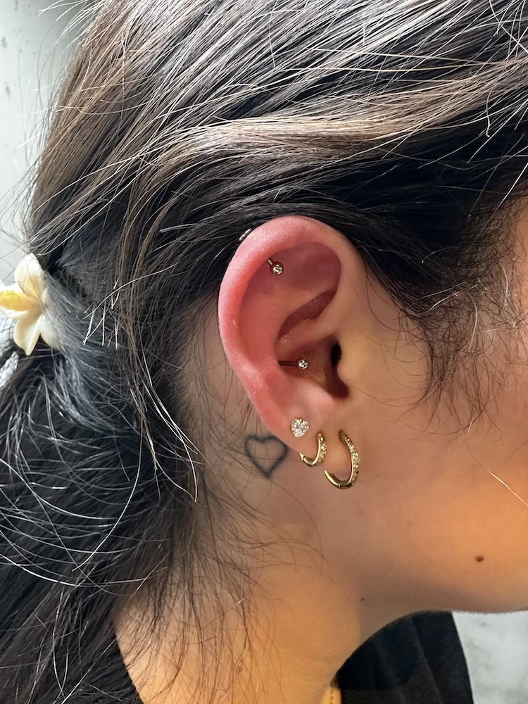 Usee Tattoo piercing