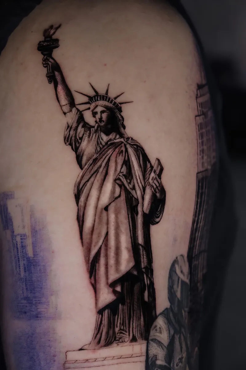 Josef, Usee Tattoo