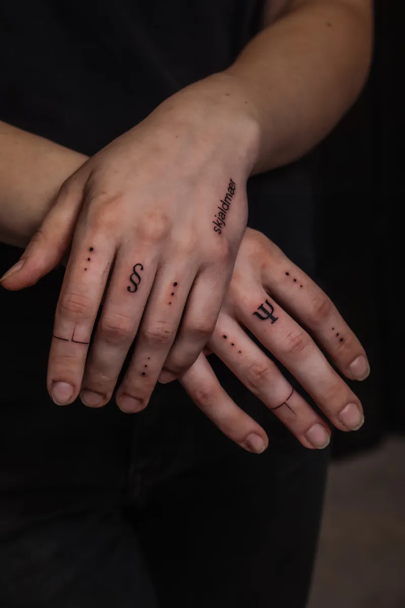 Josef, Usee Tattoo