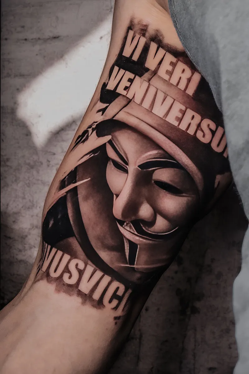 Josef, Usee Tattoo